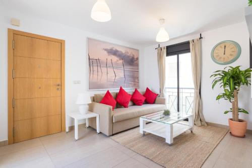 Zdjęcie z galerii obiektu MA2B-Bright Apt With Rooftops With Palms near Old Town w Maladze
