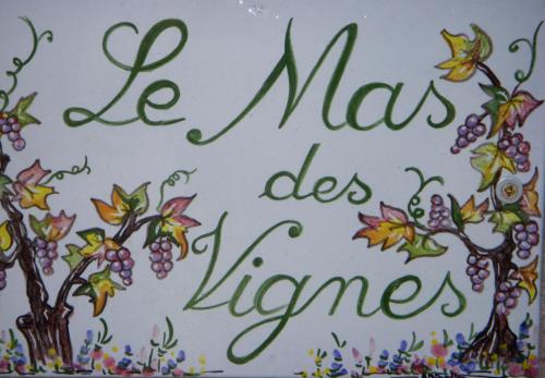 Gallery image of Le Mas des Vignes in Bandol
