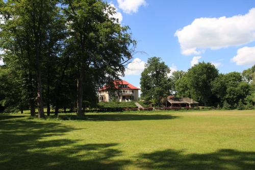 Gallery image of Pałac Pozorty in Pozorty