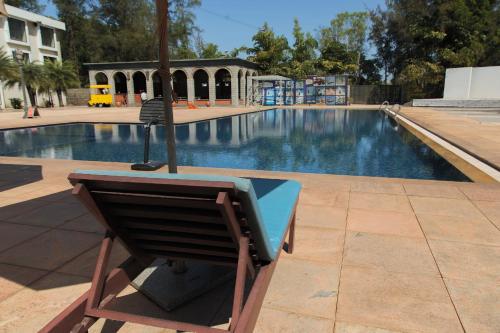 Bazén v ubytování UVA Meridian Bay Resort & Spa nebo v jeho okolí