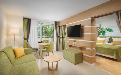 Gallery image of Hotel Forest Beach in Primorsko