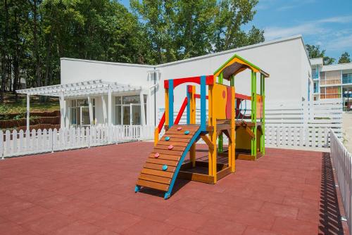 Gallery image of Hotel Forest Beach in Primorsko