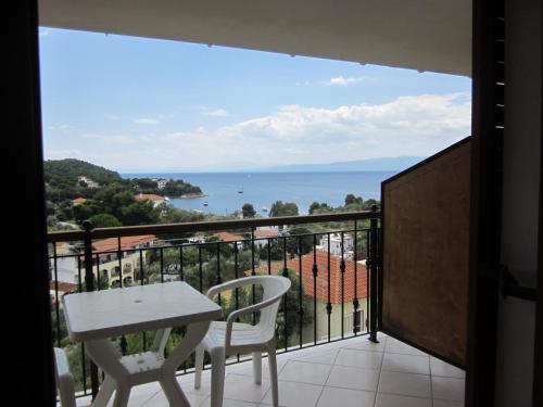 Gallery image of Kolios View Studios in Kolios