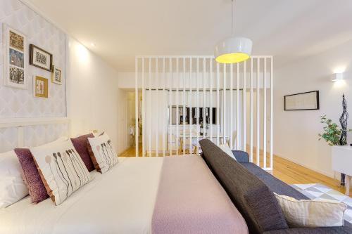 January's 31 Studio by DA'HOME