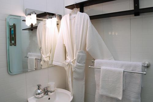 Hotel Madou tesisinde bir banyo