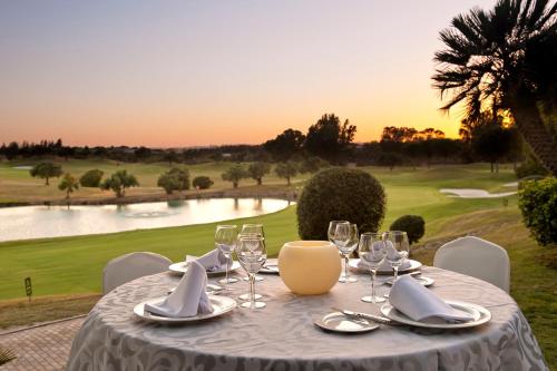 Boissons dans l'établissement Barceló Montecastillo Golf