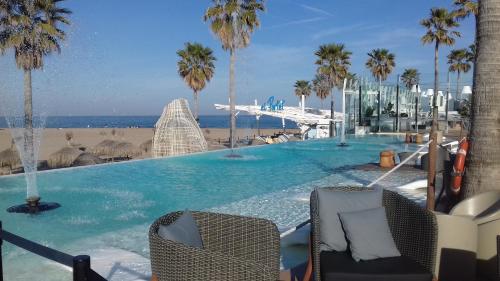 Apartment Playa Marina Cabañal Valencia, Spain - Booking.com