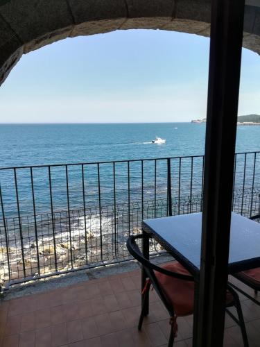 Foto dalla galleria di Albatros House a L'Escala