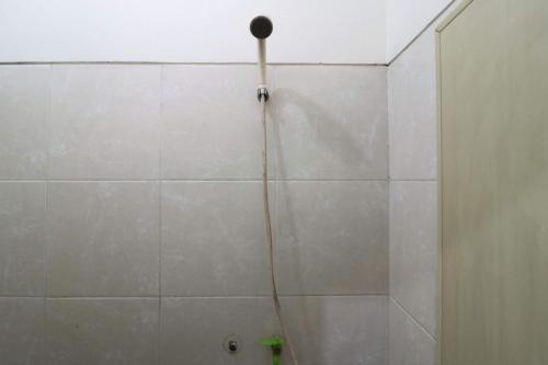 Ένα μπάνιο στο Wisma Lamida 2 Syariah