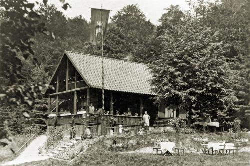 Taman di luar Hotel-Restaurant Jagdhaus Heede