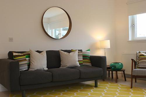 Glendevon Apartment