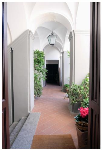 La fachada o entrada de Casa Matys