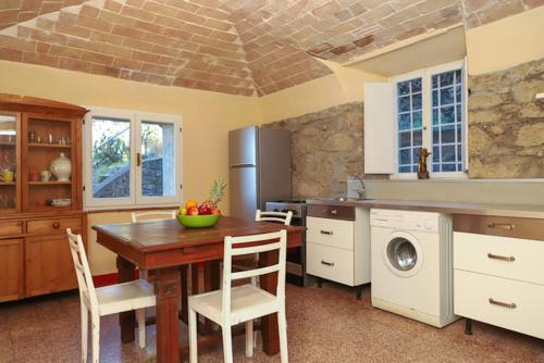Una cocina o cocineta en Orielda