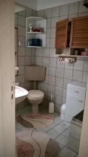 Ένα μπάνιο στο Gemütl. Ferienwohnung und Privatzimmer