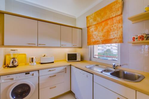 São Vicente - 1Br - Facing to Marina