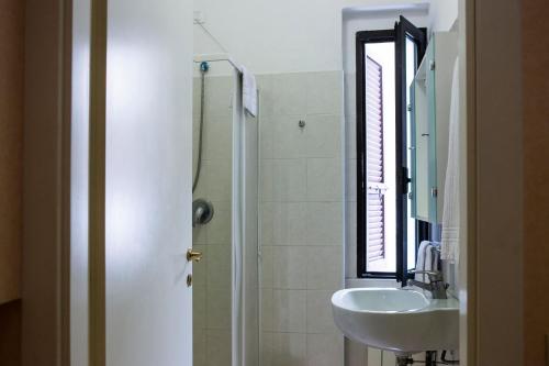 Un baño de Hotel Astor
