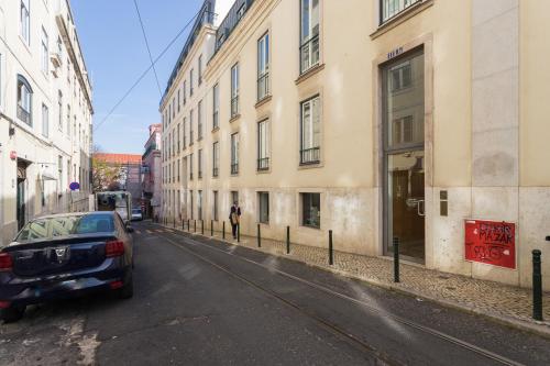FLH Chiado Design Flat