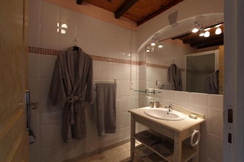 Kylpyhuone majoituspaikassa Au Mas du Soleil
