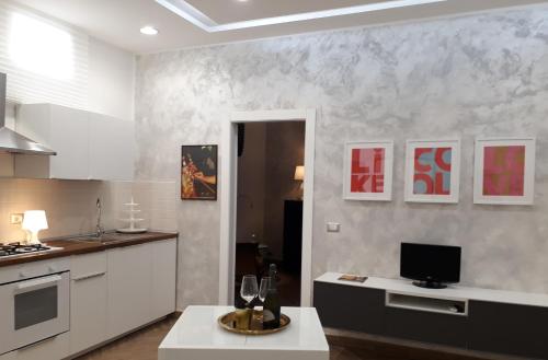Etnea Street Apartment – Photos 2