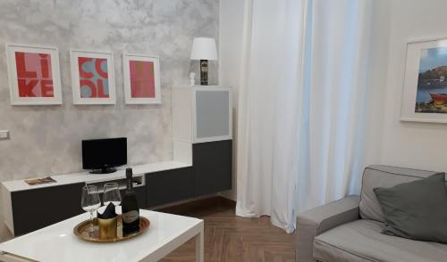 Etnea Street Apartment – Photos 3