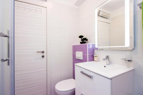 Kúpeľňa v ubytovaní Deluxe Apartment Miro