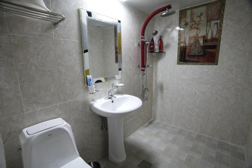 Ένα μπάνιο στο Jeonju Hotel