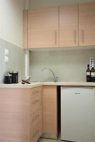 Dapur atau dapur kecil di GK Airport Suites - Free Shuttle by GK Properties