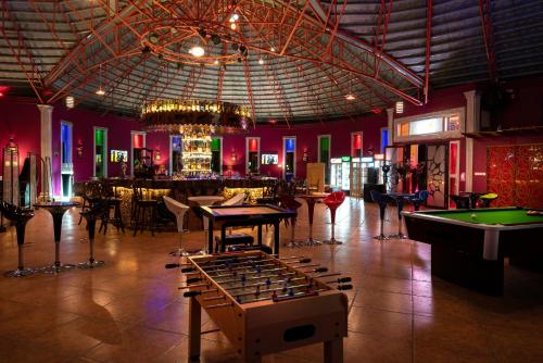 Photo de la galerie de l'établissement Fun Retreat Resort, Hotel and Ayurveda Spa, à Arusha