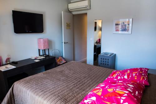Gallery image of Bliss Hotel in Cogolin