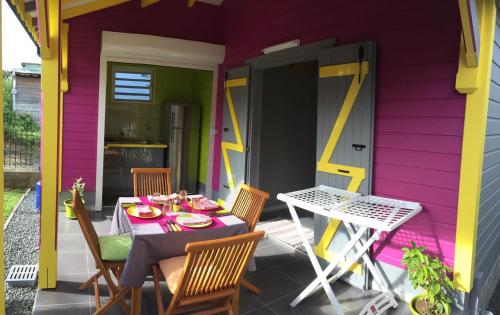 Fotografie z fotogalerie ubytování Ti Kaz en Bois v destinaci Sainte-Rose