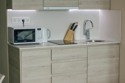 Una cocina o cocineta en Swiss Quality Apartments (Beach Tower)