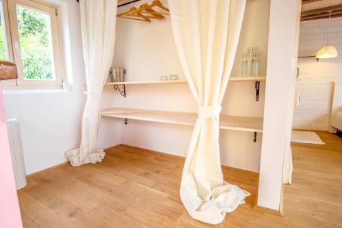 Un baño de ECO Aparthotel The Dreamers's Club