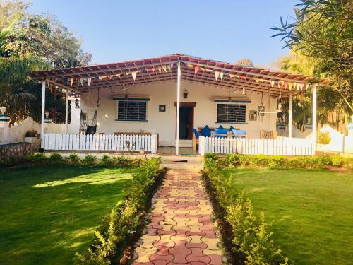 Taman di luar West Valley Farm Villa