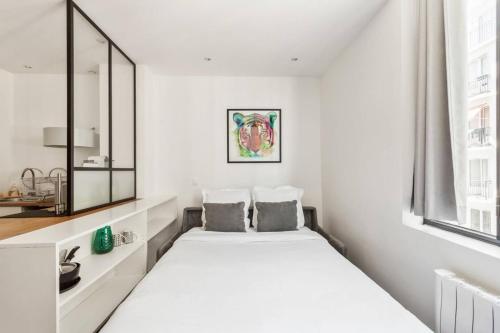 Gallery image of Modern studio perfectly equipped and renovated in Paris