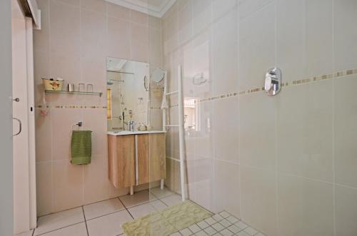 Kylpyhuone majoituspaikassa Muse On Griessel