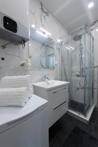 IPS Apartment with free parking