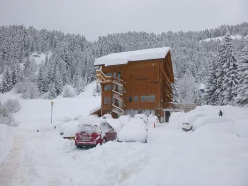 Το Hôtel Le Chamois d'Or, USSIM Vacances Méribel τον χειμώνα