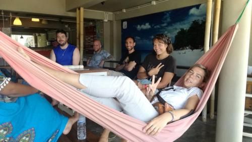 Tetamu yang menginap di Non La Mer Hostel - Bed & Yoga