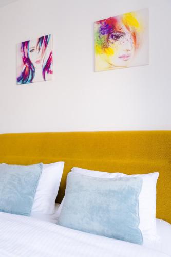 Postel nebo postele na pokoji v ubytování Apartmani Moon