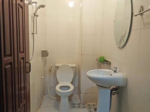 Koupelna v ubytování Sam So Guesthouse