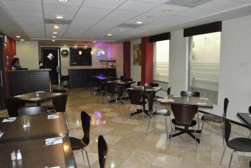 Εστιατόριο ή άλλο μέρος για φαγητό στο Hotel Alameda Express
