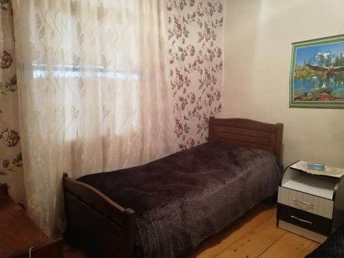 Postel nebo postele na pokoji v ubytování Nora's guesthouse
