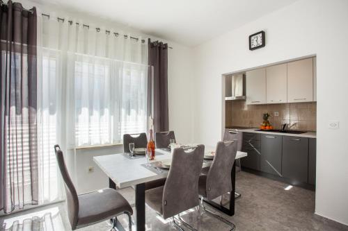 Apartment Blaž