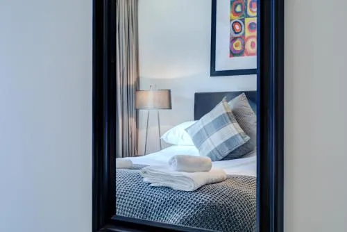 Cleyro Serviced Apartments - Finzels Reach photo 29