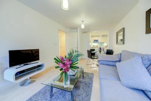 Cleyro Serviced Apartments - Finzels Reach photo 110