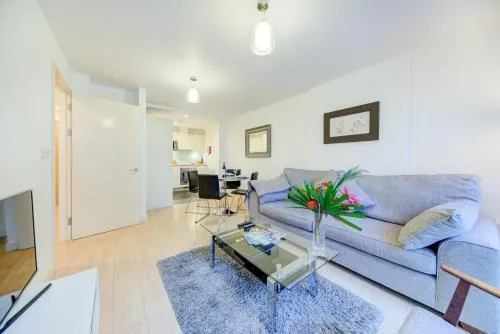 Cleyro Serviced Apartments - Finzels Reach photo 111