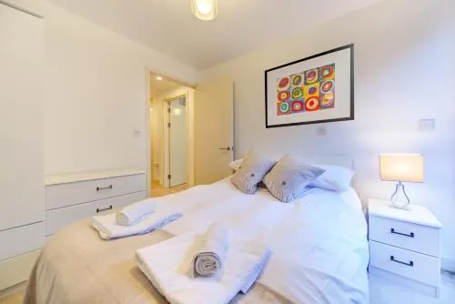 Cleyro Serviced Apartments - Finzels Reach photo 114