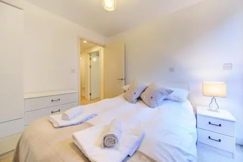 Cleyro Serviced Apartments - Finzels Reach photo 116