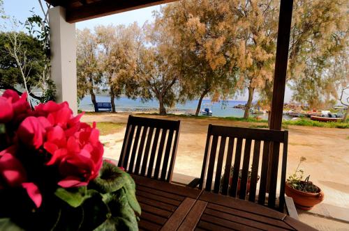 Idyllic Beachfront Island Villa, Aegina