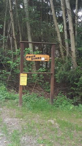 Gallery image of A Tiny Escape in Roberts Creek